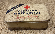 Vintage 1940s 1950s Johnson Johnson Special Vacation First Aid Kit Tin New Bruns