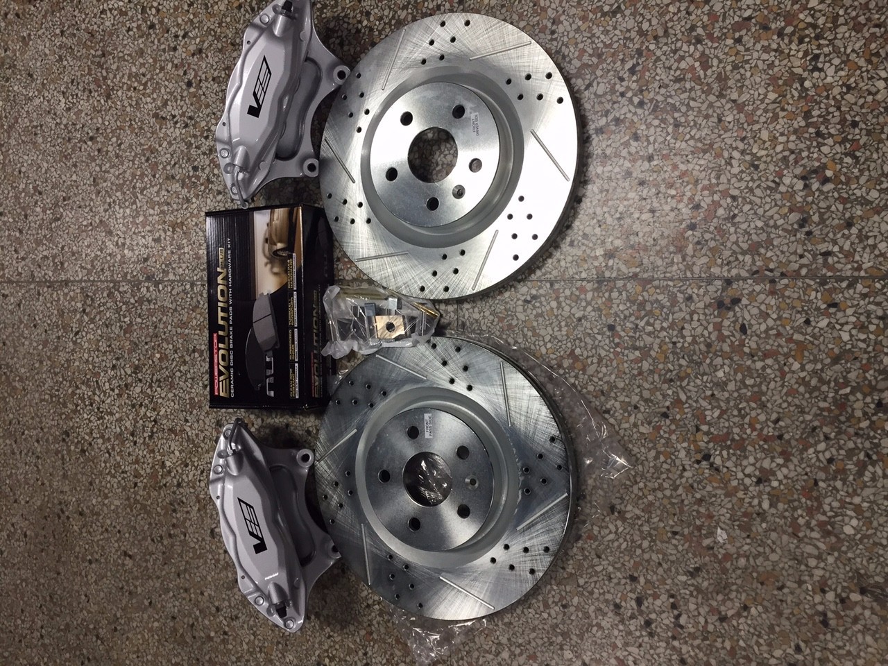 200809 Pontiac G8 Brembo Front Caliper Brake Kit Upgrade Chevy SS CTSV Camaro eBay