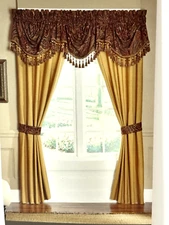 Estate Croscill REGALIA 1 Swag Valance Top Treatment 44 x 28