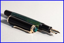 Pelikan 400 in Green Striped, Black  Gold with Broad 14C 585 Gold Nib