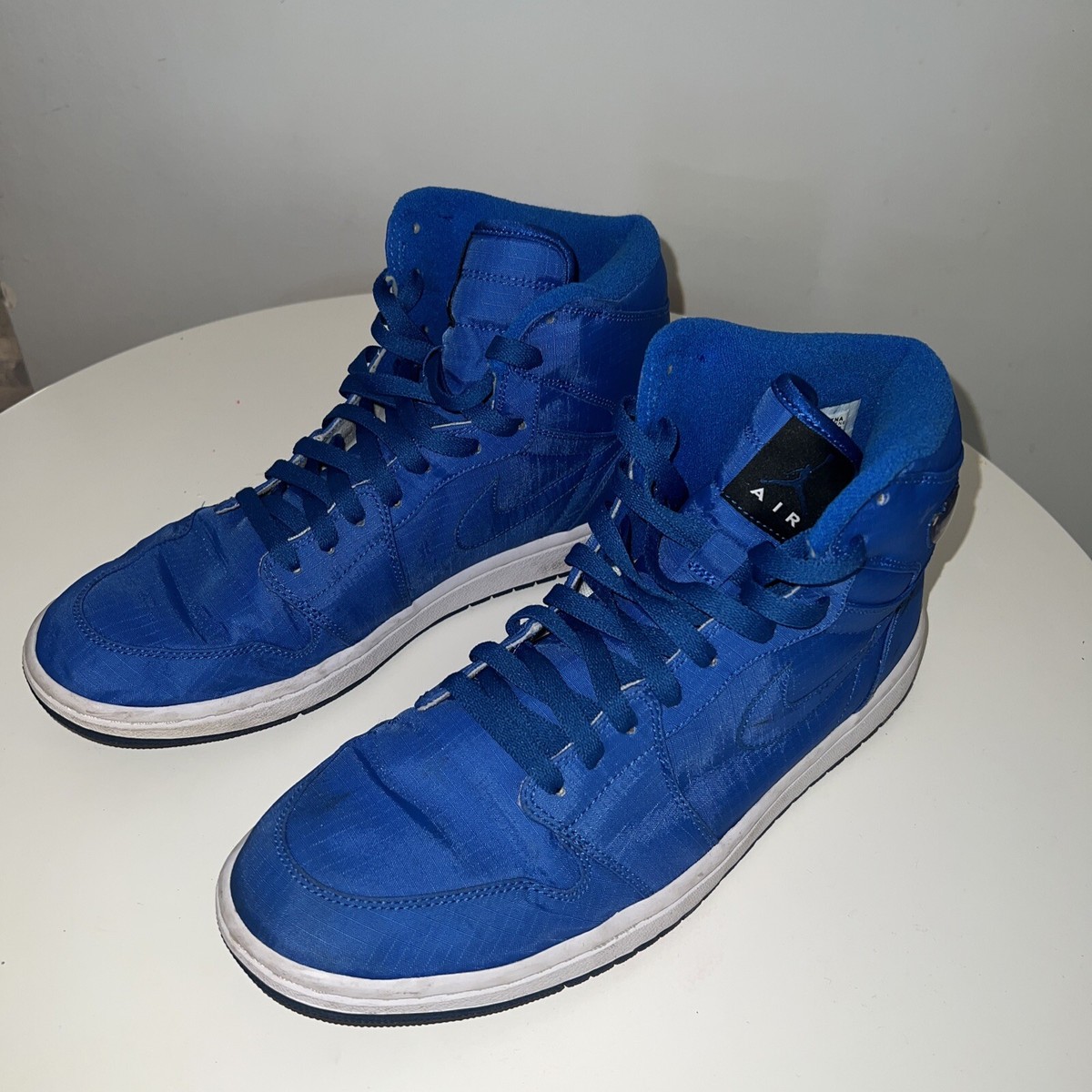 2009 Nike Air Jordan 1 Retro High Sapphire Size 10.5 Blue 344613-441 Jordan 1 Retro High Sapphire for Sale | Authenticity  main image 2