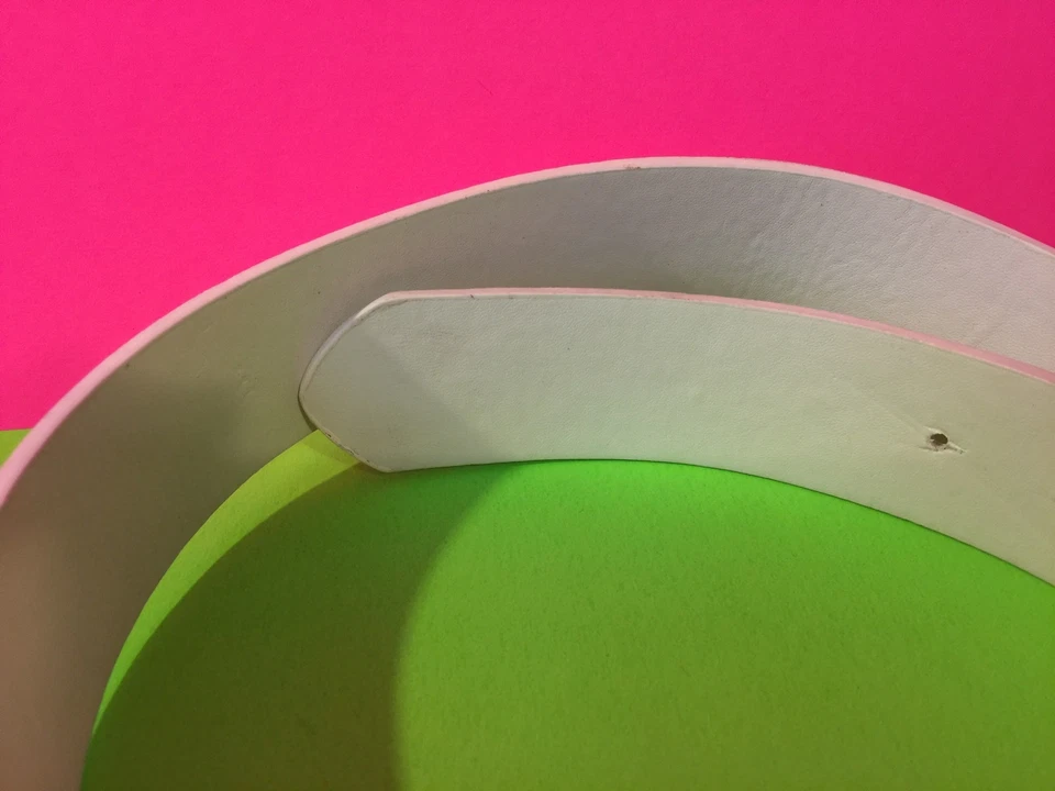 RUE 21 Carbon Elements Women's White Belt Large Buckle Medium Gift - Image 4 of 4