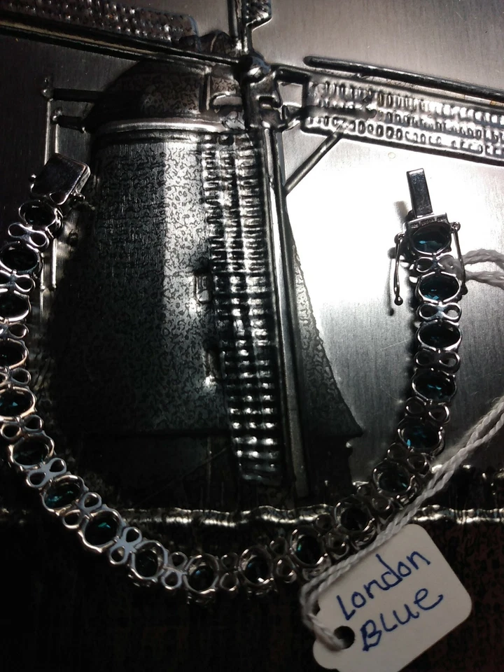 Brazalete 7,25" Topacio Azul Londres 25,84 TCW 8X6 MM Ovalado Rodio/Plata 925 (AA5) Foto 3 de 4