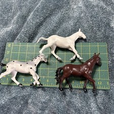 Beautiful Classic Running Horse Toy Lot White Black Spots Brown Set