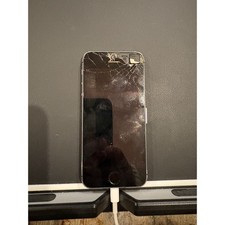 Apple iPhone 5S 16GB AT T A1533 Black For Parts Boot Loop Cracked Screen