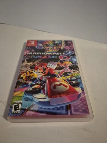 Mario Kart 8 -- Deluxe Edition (Nintendo Switch, 2017) [Physical]