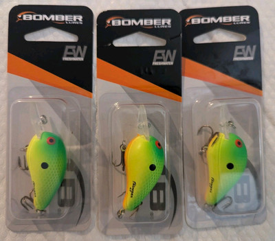 3 NEW Bomber Fresh Water Fishing Lure 