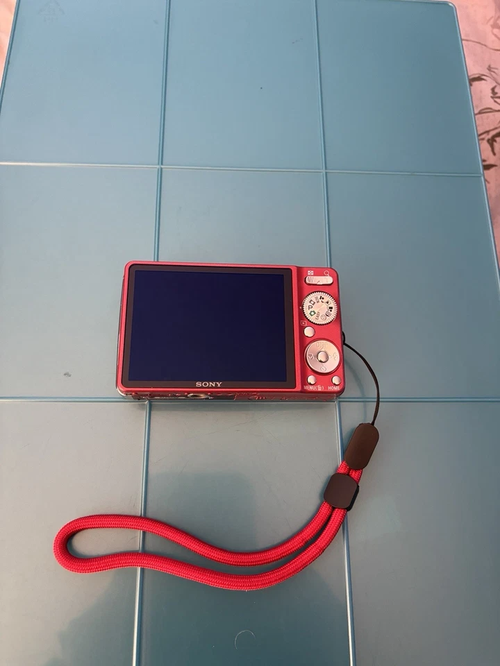 Sony CyberShot DSC-W230-12.1 MP-RED-Dig Camera-SD Card-Charger & Case-Near Mint - Image 4 of 4