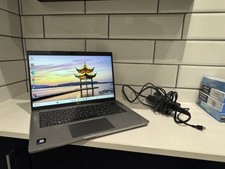 Dell Latitude 5430 Touchscreen (Touchscreen) i5 -1245U 16GB RAM 14,1" Full HD.