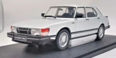 1:18 Cult Models CUL CML099-2 Saab 900 Turbo white metallic 80-84