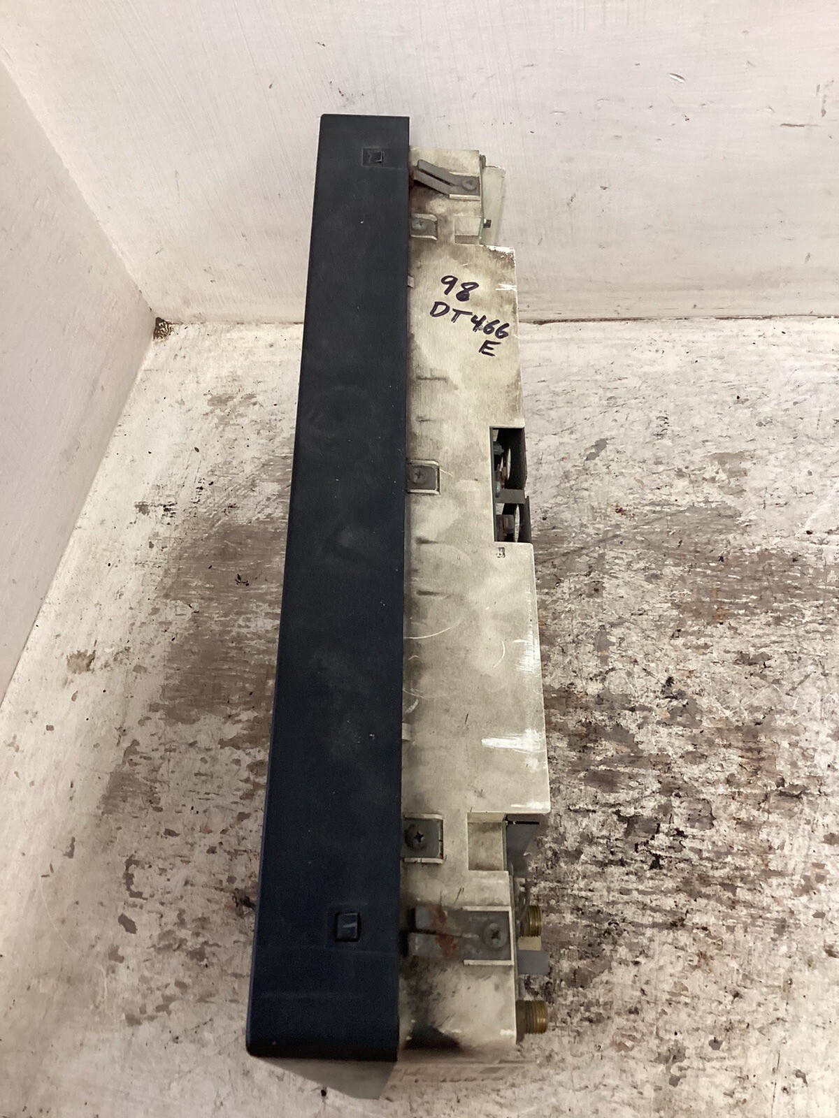 1998 International 4700,4900,3800 Speedometer Instrument Cluster Gauges