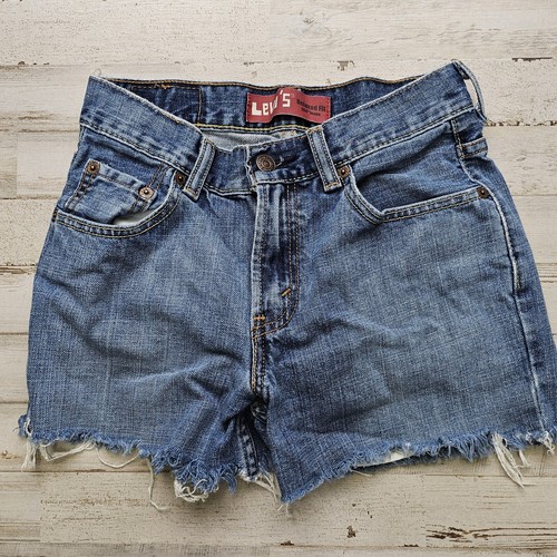Vintage Levis 550 Shorts Womens 26 Relaxed Fit High Waisted Mom Fringe