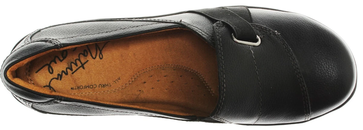 Soul Naturalizer Women s Ilena Loafer Flat Black 6 Medium