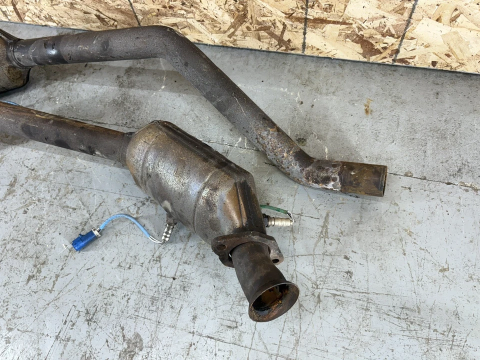 JUEGO SILENCIADOR TUBO COLECTOR ESCAPE FORD THUNDERBIRD 2002-2005 OEM V37 Foto 2 de 4