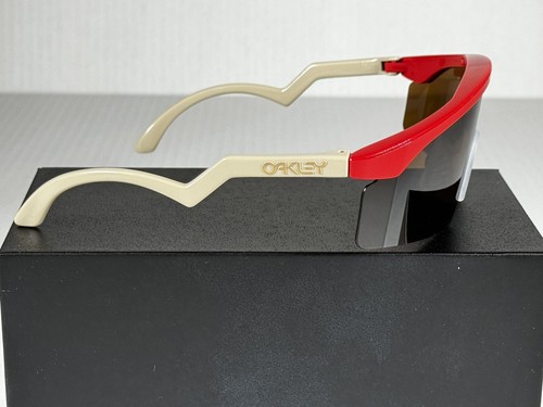 🔥Oakley x KITH Limited Edition Razorblade Sunglasses | Red | Extra Arms - Picture 9 of 17