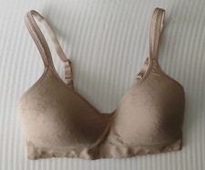 Carole Hochman Comfort Bra Sz Medium Nude Beige Wireless Seamless Molded Cups