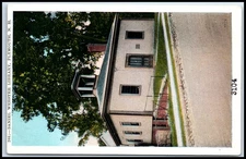 Postcard 208: DANIEL WEBSTER LIBRARY, PLYMOUTH, N. H.310430178  NH W83