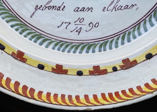 c. 1790 Large Superb Dutch Delft Polychrome Orangist Marriage Charger Plate - Picture 13 of 16