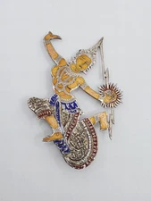 Vintage Siam Sterling Silver Etched Diamond Cut Enameled Brooch Pin