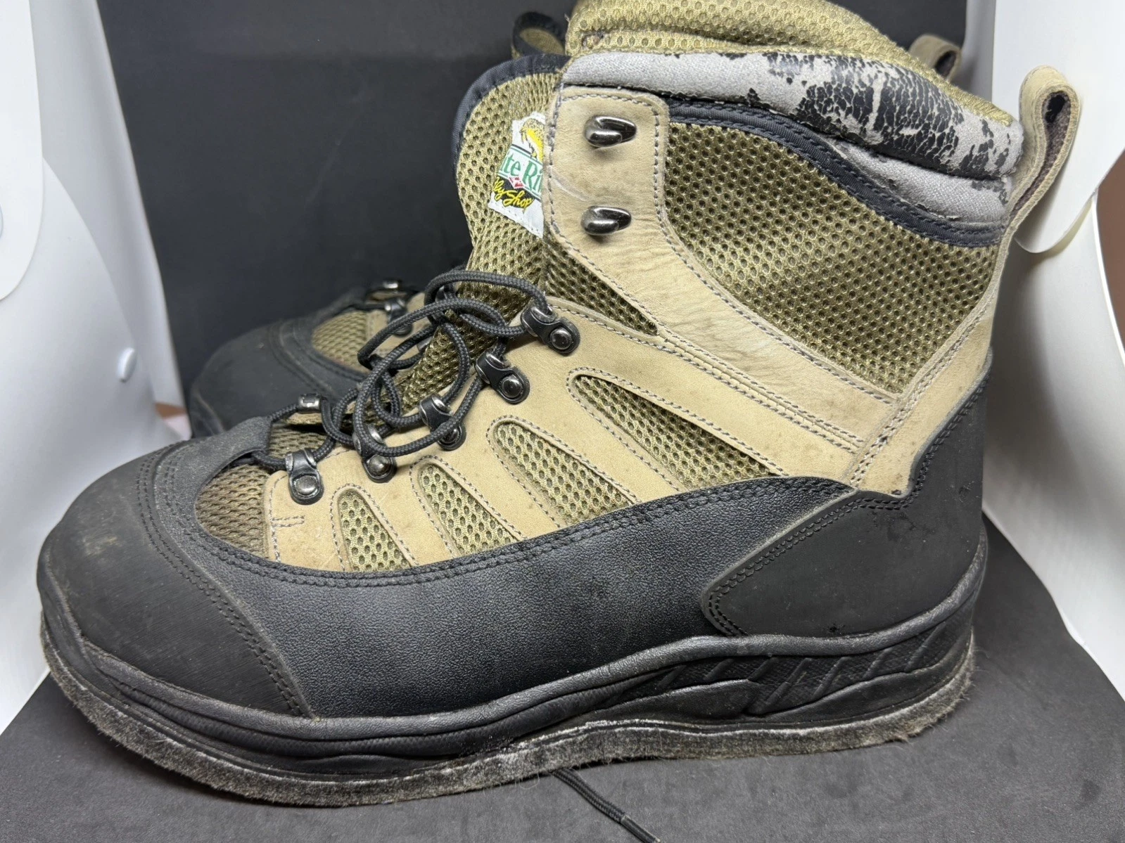 White River Fly Shop Boots Men 13M Aqua Vent Shoes Brown Black Leather Comfort