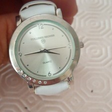 Vuillemin Regnier montre femme quartz cadran argenté cuir blanc