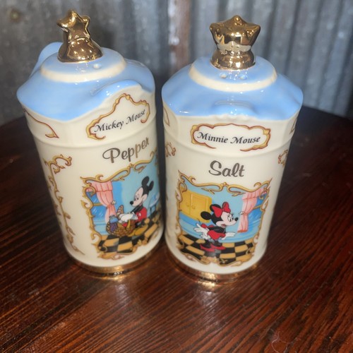 LENOX Mickey & Minnie Mouse Salt Pepper Shaker Set 1997 Disney Animated Classics