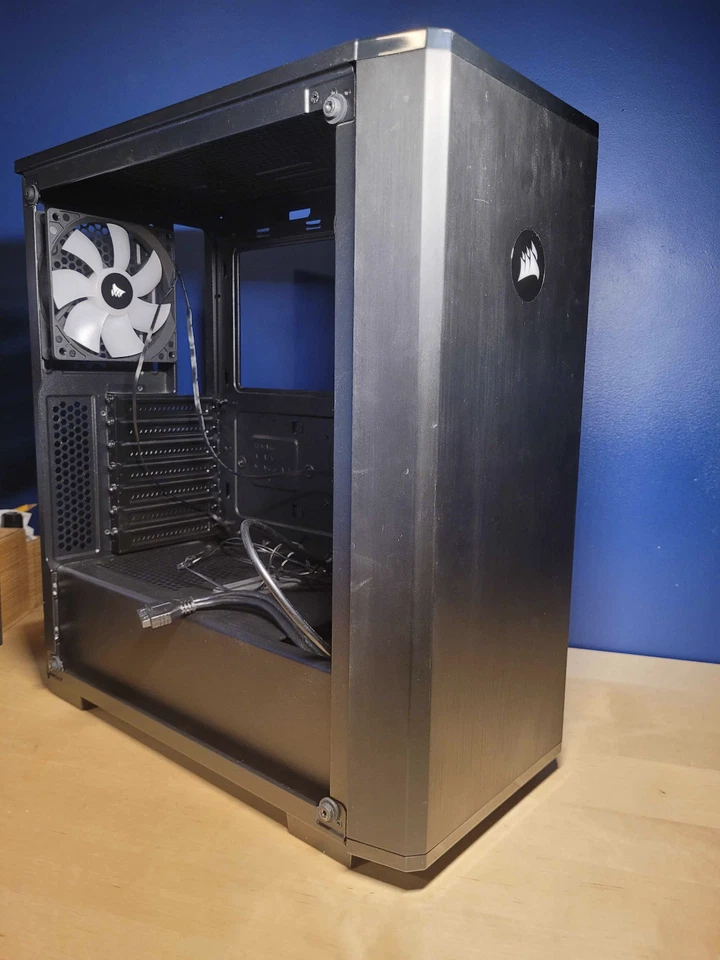 Corsair Carbide Series 175R ATX Mid Tower Case - Image 4 of 4