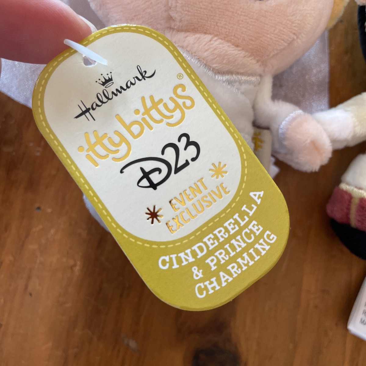 itty bittys D23 特別仕様 シンデレラ Hallmark Itty Bittys