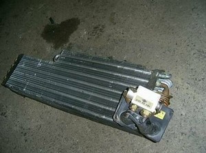 Mercedes-Benz W126 Klimaverdampfer Klima verdampfer Expansionsventil 1268300384