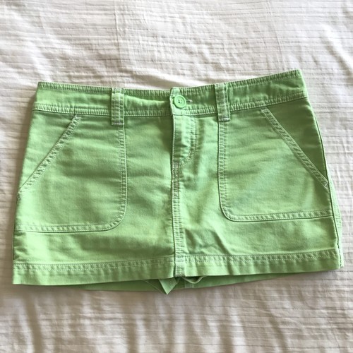 AEROPOSTALE green SKORT (Skirt + Shorts) Size 3/4. Pockets, Zip - Picture 2 of 6
