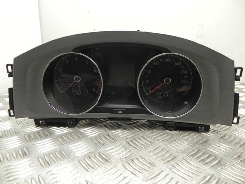 Kombiinstrumente Volkswagen GOLF VII Variant 2015 km/h Schaltgetriebe 5G1920742