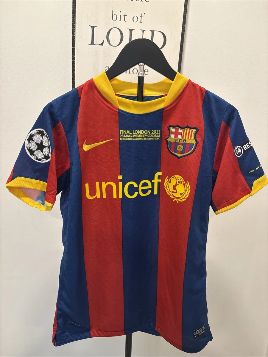 David Villa FC Barcelona International Club Soccer Fan Apparel and