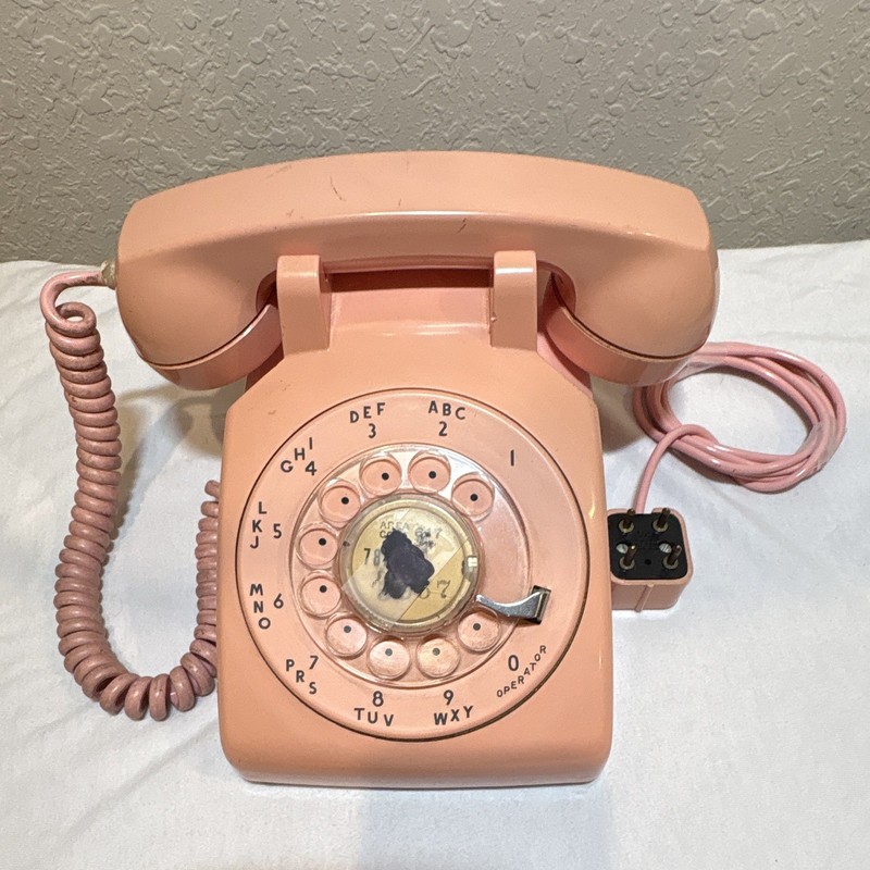 Bell System Vintage Pink Rotary Dial Desk Telephone Corded Home Phone