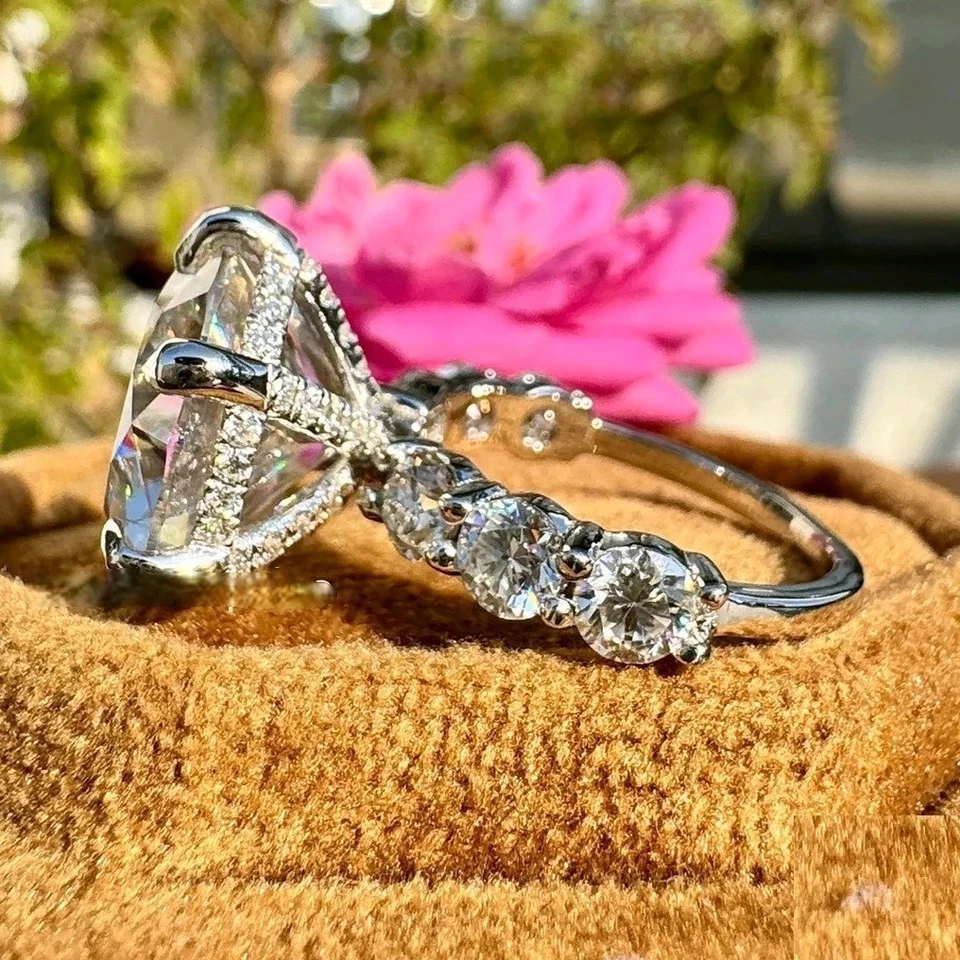 Rare 18.90 Ct Certified Treated Off White Diamond Cocktail Ring In 925 Silver - Image 3 of 4