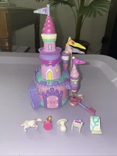 Trendmasters Starcastle Cosmetic Castle Salon Collection Playset 1995 Vintage