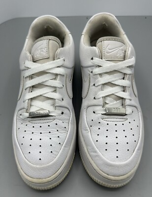 Nike Air Force 1 Platform Sage Low Triple White Shoes AR5339