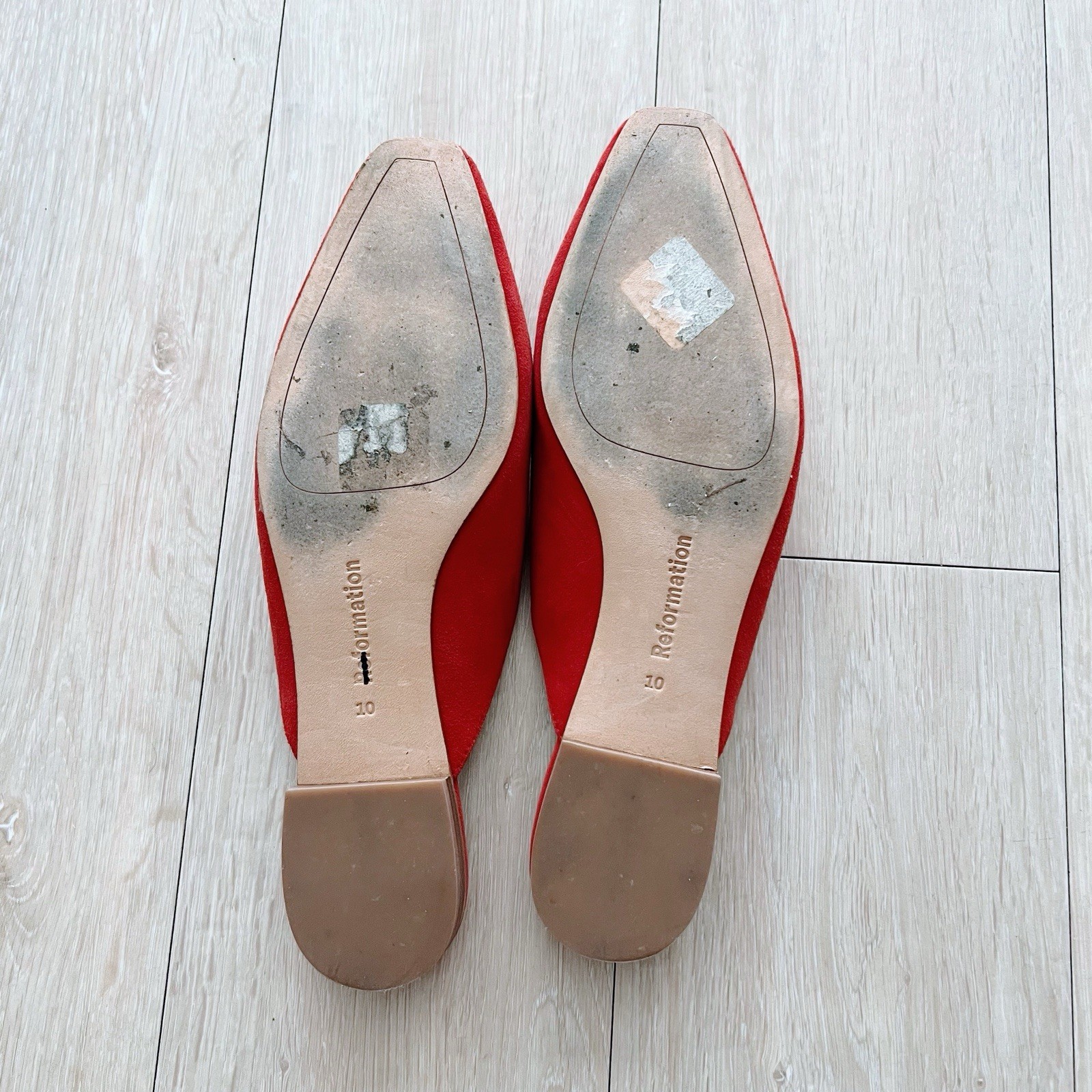 Reformation Belle Flat 10 - image 6
