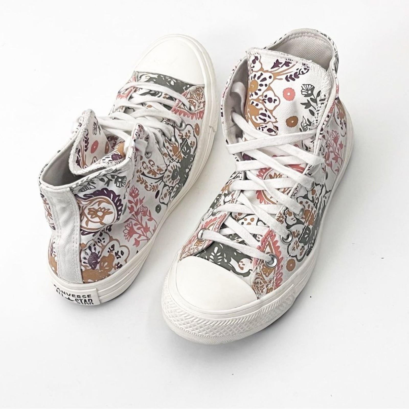 CONVERSE CHUCK TAYLOR ALL STAR Fall Florals Lace Up High Tops Sneakers Women’s 8 thumbnail 12