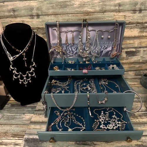 Vintage Estate Costume Jewelry Lot Retro MCM Estate Rhinestone Earrings Brooches