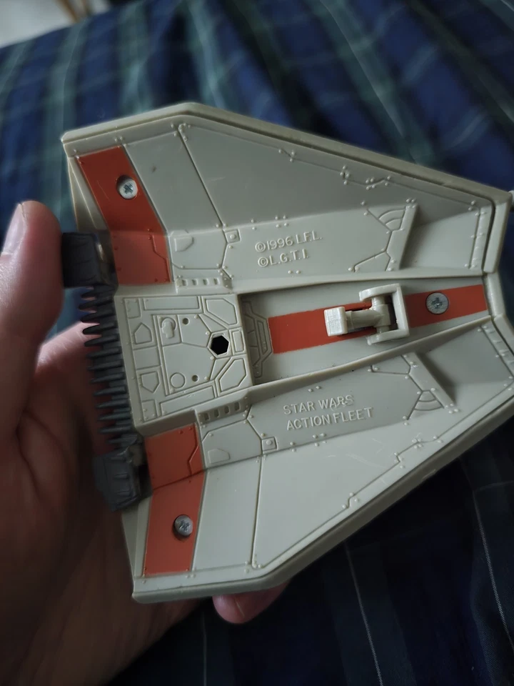 Star Wars Action Fleet Rebel Snowspeeder 1996 Galoob con 1 figura piloto suelta Foto 2 de 4