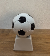 Pallone da Calcio in Ceramica Vintage H 19cm Soprammobile da Collezione trofeo