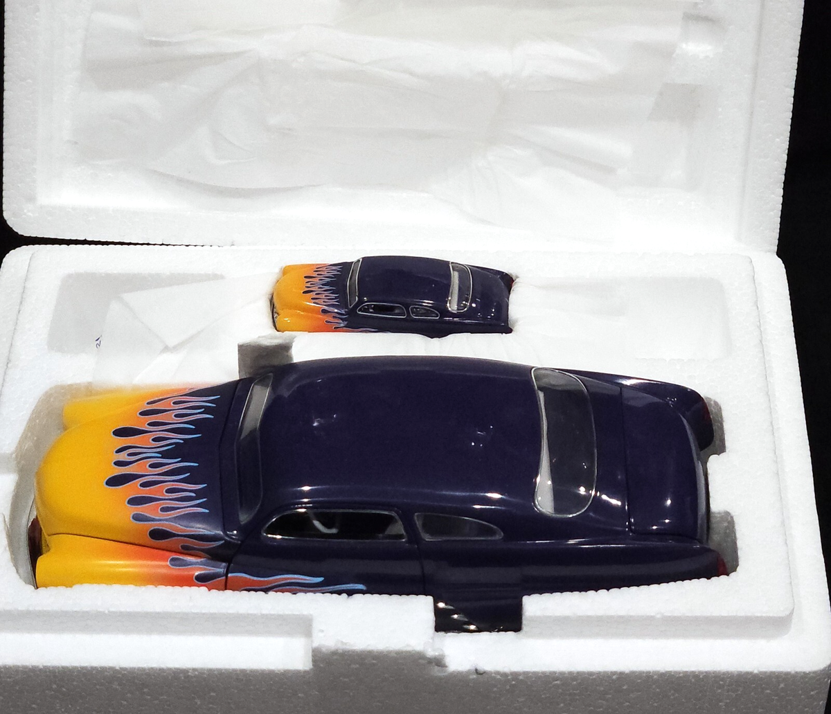 Hot Wheels 49 1949 Merc Mercury Legends 1:24 and 1:64 Cars 2-Car