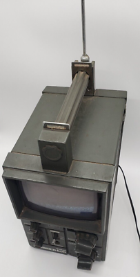 Vintage Bradford RANGER 505 mini B/W TV 3 Way Power Military
