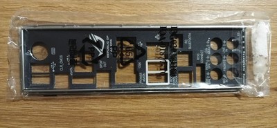 ASUS ROG CROSSHAIR IV EXTREME 13G020364160 NEU - ATX  Blende Shield