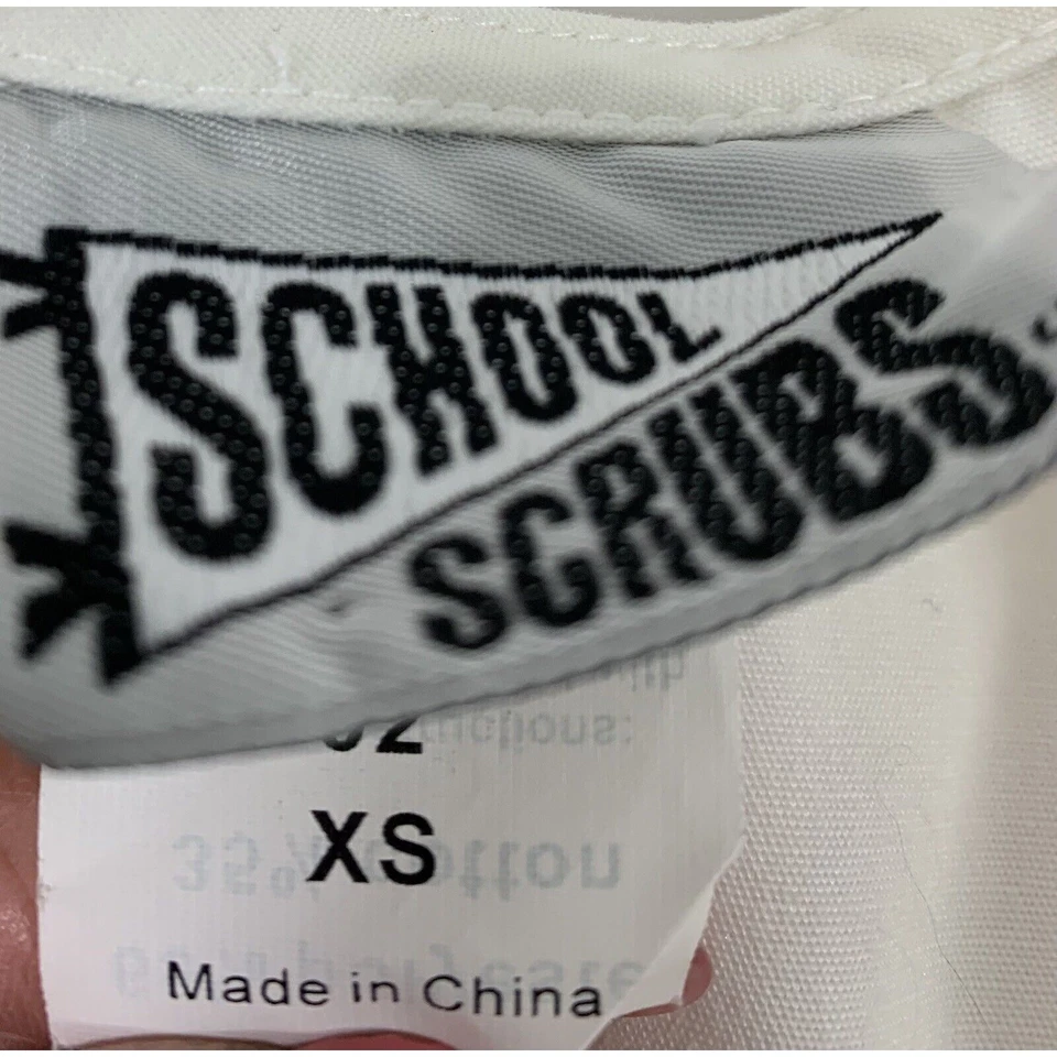 University of Tennessee School Scrubs White Lab Coat Size XS Doctor Costume - Image 3 of 4