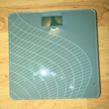 SmartHeart Digital Bathroom Scale Gray Modern Glass Plastic