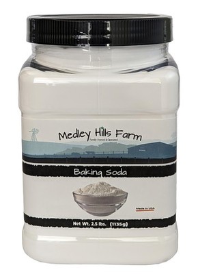Baking Soda By Medley Hills Farm 2.5 Lbs. in Reusable 40 Ounce (Pack of 1) 