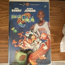Space Jam VHS 1996 PG Clam Shell Warner Home Video NTSC Bugs Bunny Jordan