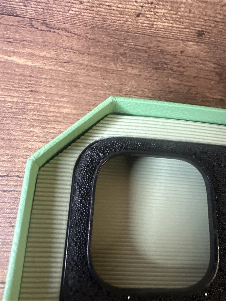 As-is Swarovski Crystal Smartphone Case iPhone 14 Pro Max With Box Fast Shipping Foto 3 de 4