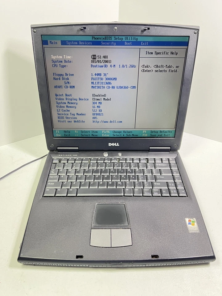 Laptop Dell Inspiron 2650 Pentium 4-M 1,8 GHz 384 MB Ram 30 GB HDD 2002 de colección Foto 2 de 4